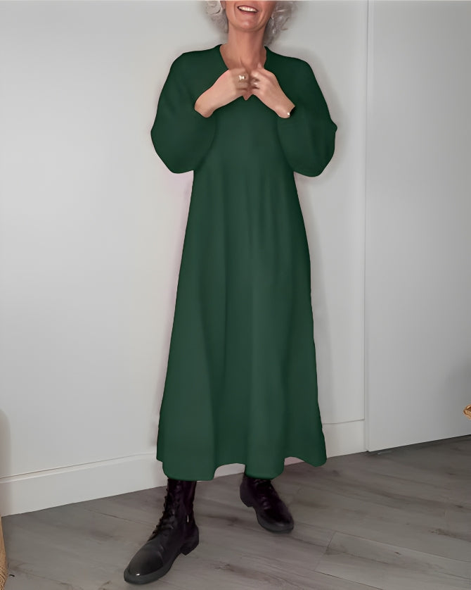 Amanda | La robe longue amincissante avec décolleté en V