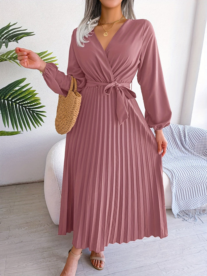 Camille - Robe élégante plissée à manches longues et décolleté croisé