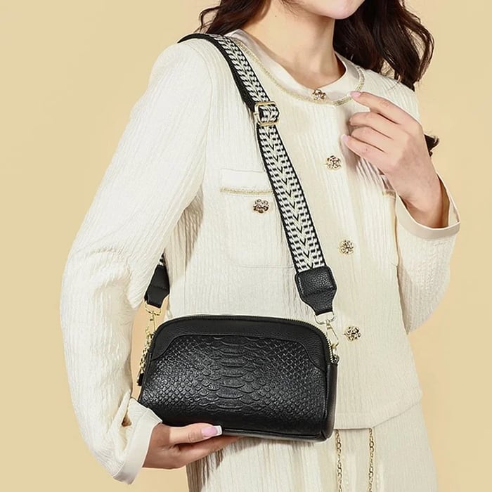 Ilaria® | Mini sac à bandoulière élégant en cuir croco