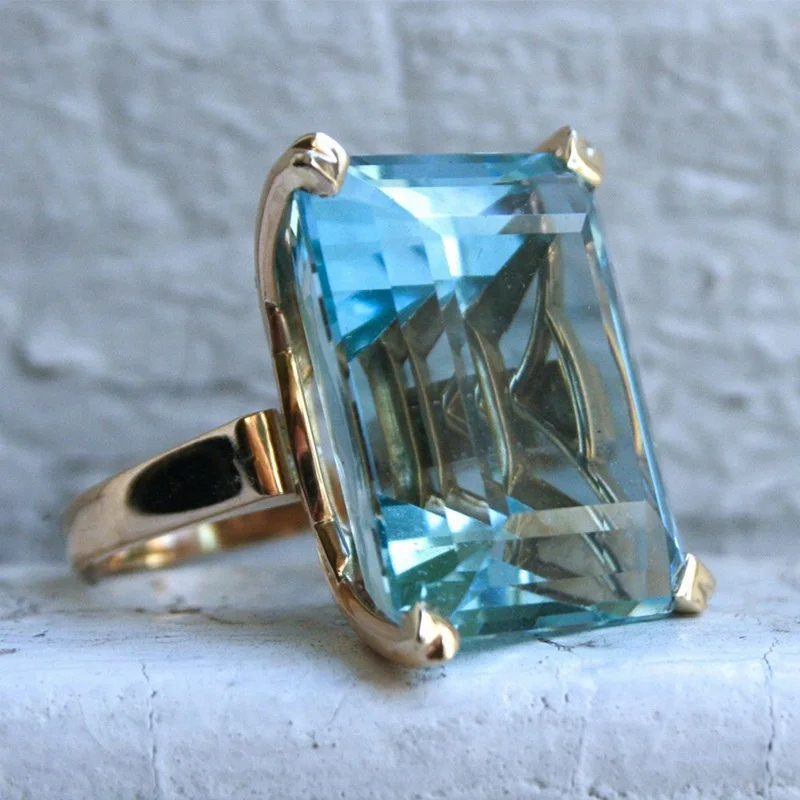 Bague vintage en or et bleu